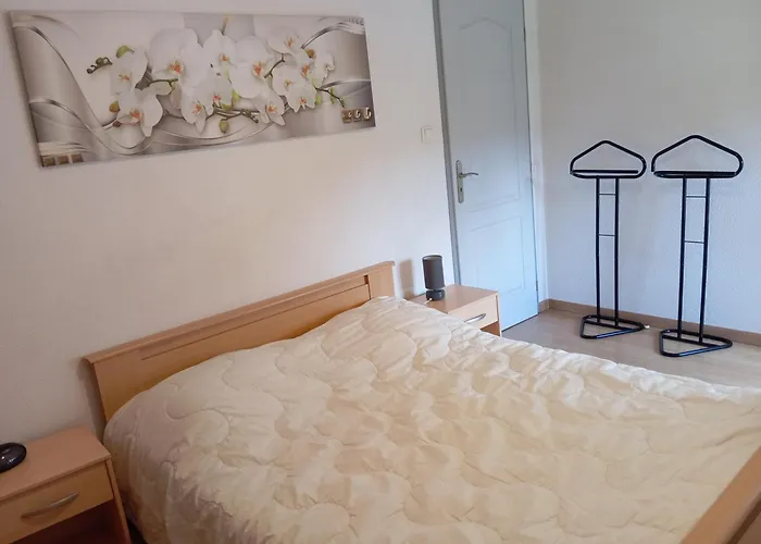 Les Du Chatelet Apartmán *